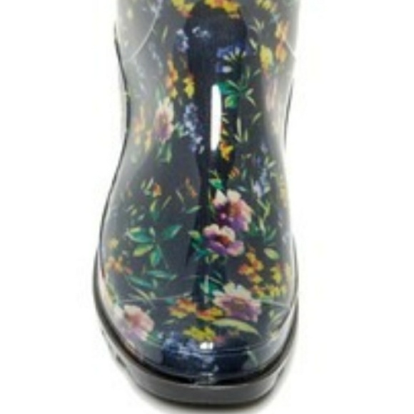Nicole Miller Magda Green Floral Rain Boots NIB - Picture 4 of 5